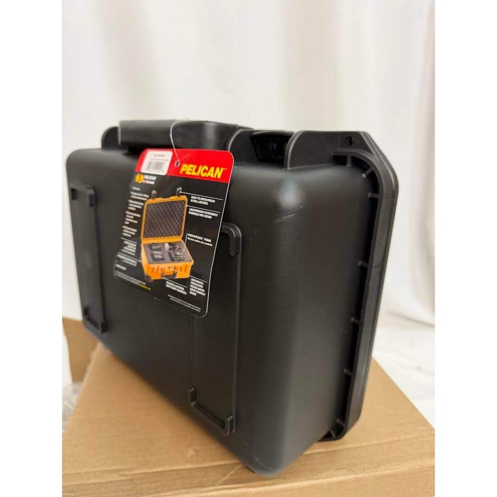 Pelican Storm Case iM2100 Black Hard Shell Protective Gear Case with Foam NEW